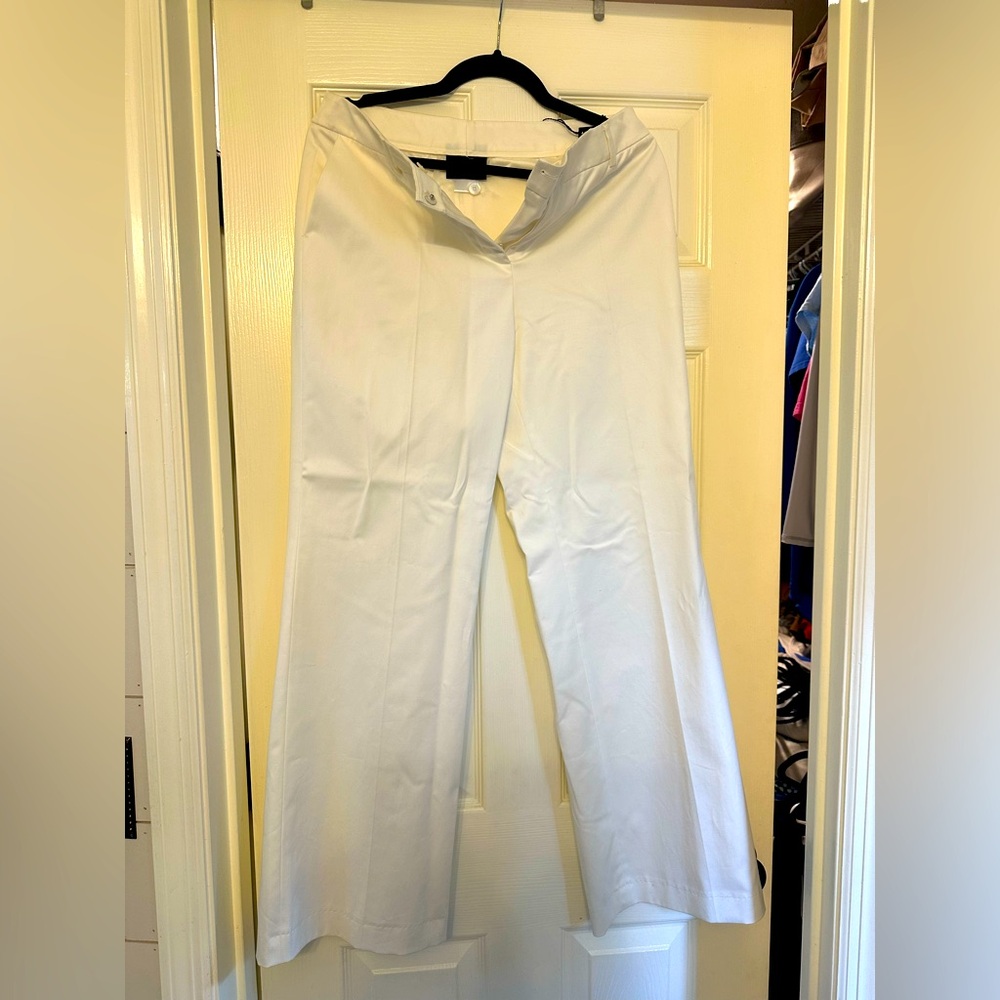 Akris White Women's Pants